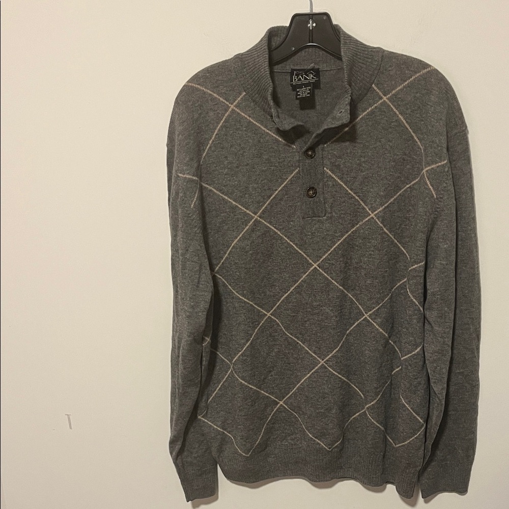NWOT JOS A BANK Men’s Dark Gray Sweater